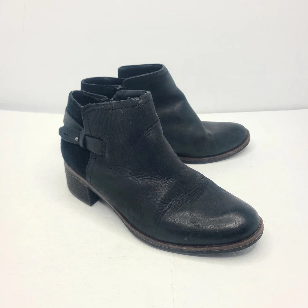 Korks Sonya‎ Women's Black Leather Suede Zip Up Ankle Bootie Sz 8 M